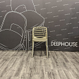 samet-plastikovyy-bezhevyy-dlya-kafe-restorana-doma-kukhni-mini-7
